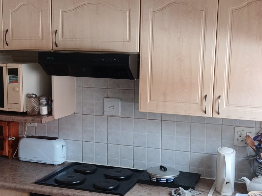 3 Bedroom Property for Sale in Safari Gardens North West